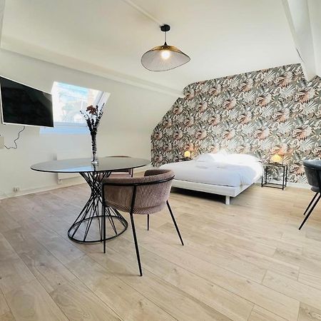 The Florestia Magnificent Renovated Loft Amboise Buitenkant foto